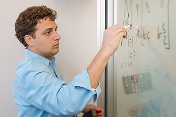 Mathematical Oncologist